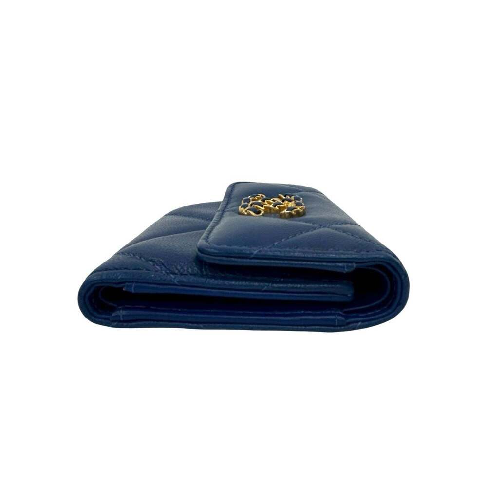 CHANEL Authentic Blue Lambskin Leather Logo Wallet - Picture 5 of 10